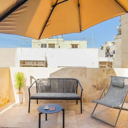 House Of Luxury With Pool By Solea Apartment
