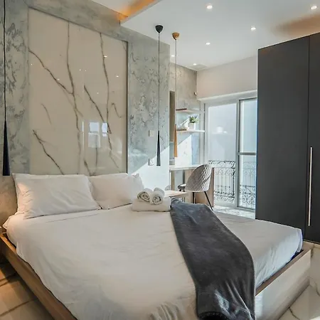 House Of Luxury With Pool By Solea Apartment *