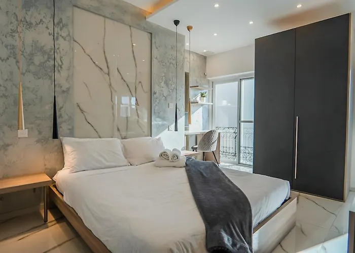 House Of Luxury With Pool By Solea Apartment *